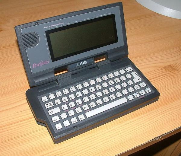 Atari Portfolio: una de las primeras computadoras portátiles