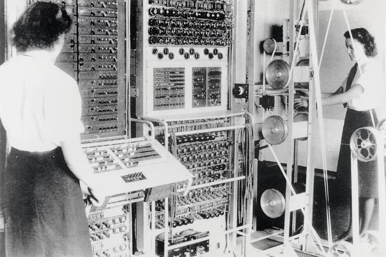 Orígenes de las tecnologías de la información, ordenador Colossus.